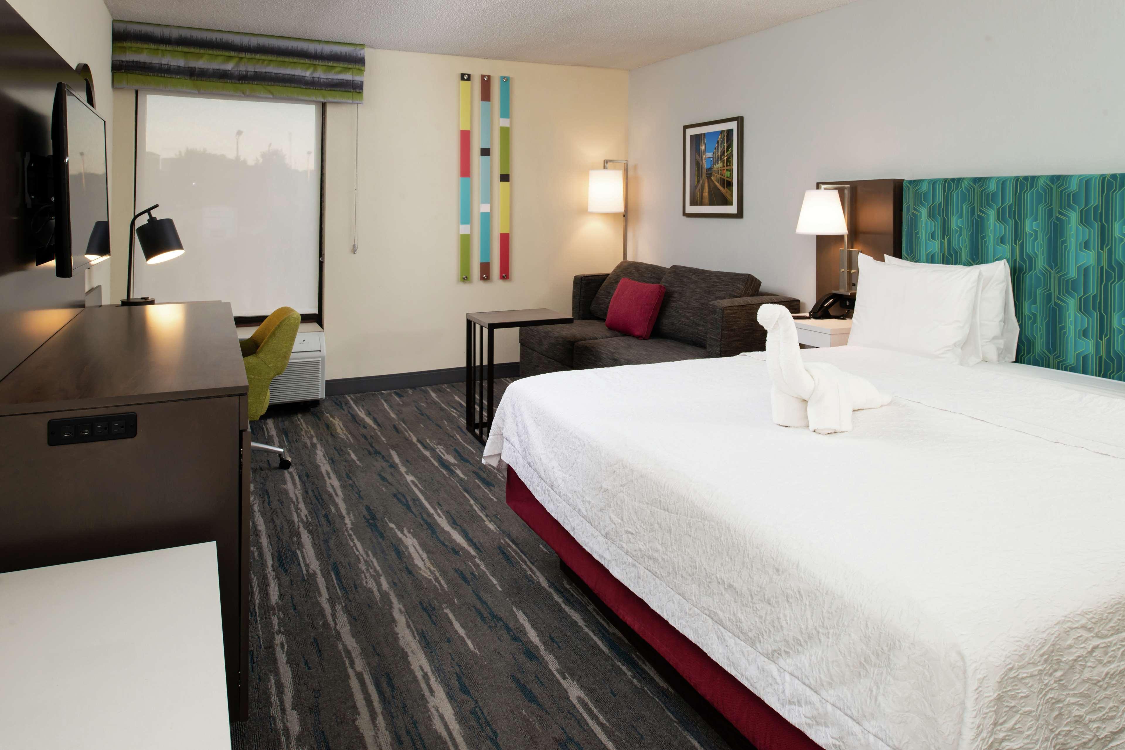 Hampton Inn Greensboro Airport Dış mekan fotoğraf