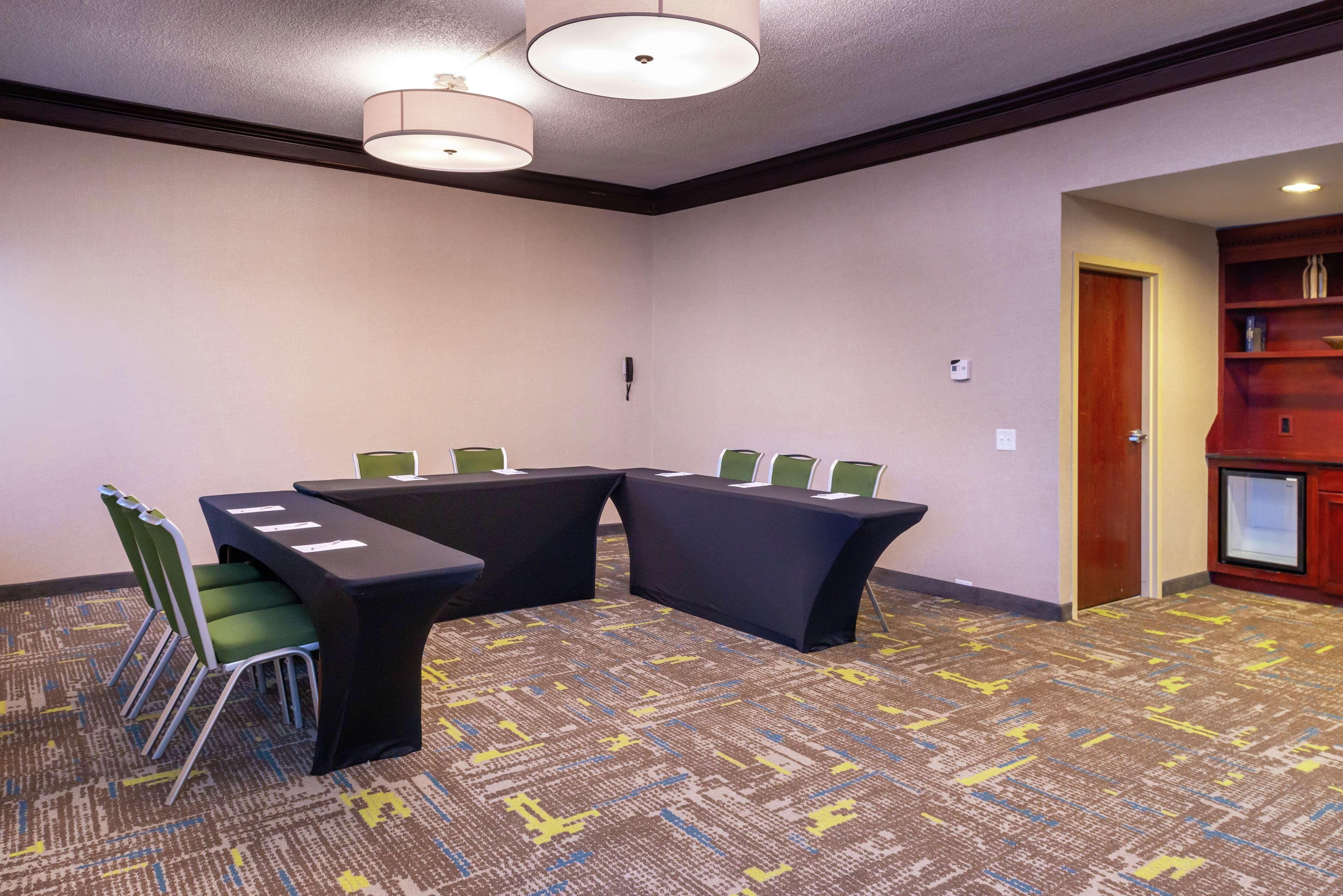 Hampton Inn Greensboro Airport Dış mekan fotoğraf