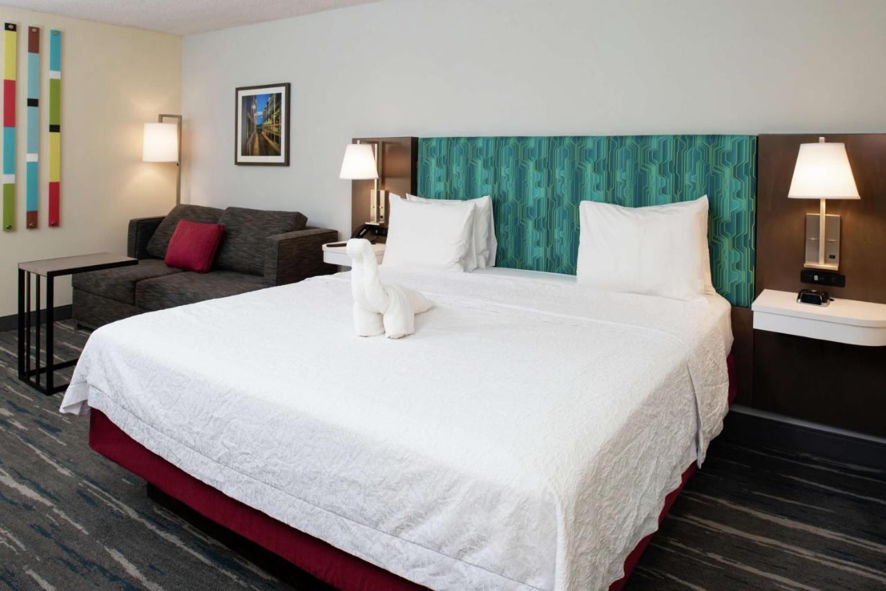 Hampton Inn Greensboro Airport Dış mekan fotoğraf
