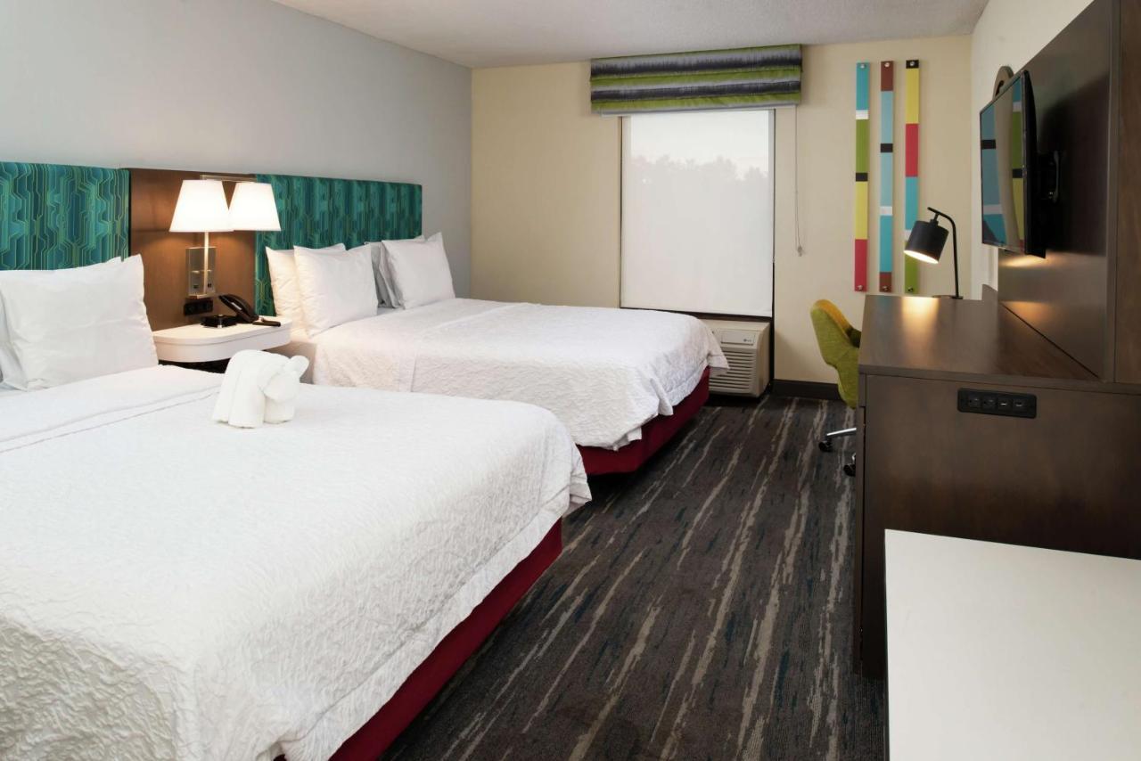 Hampton Inn Greensboro Airport Dış mekan fotoğraf